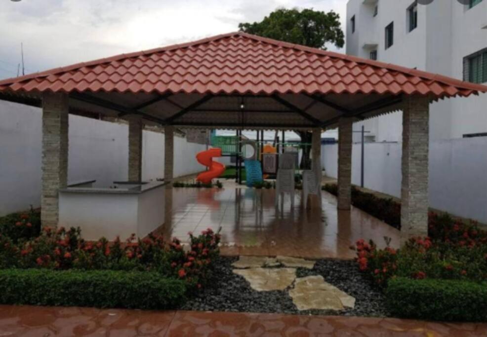 Comodas 3 Hab Con Piscina, Wifi 1Er Nivel Santiago De Los Caballeros Luaran gambar